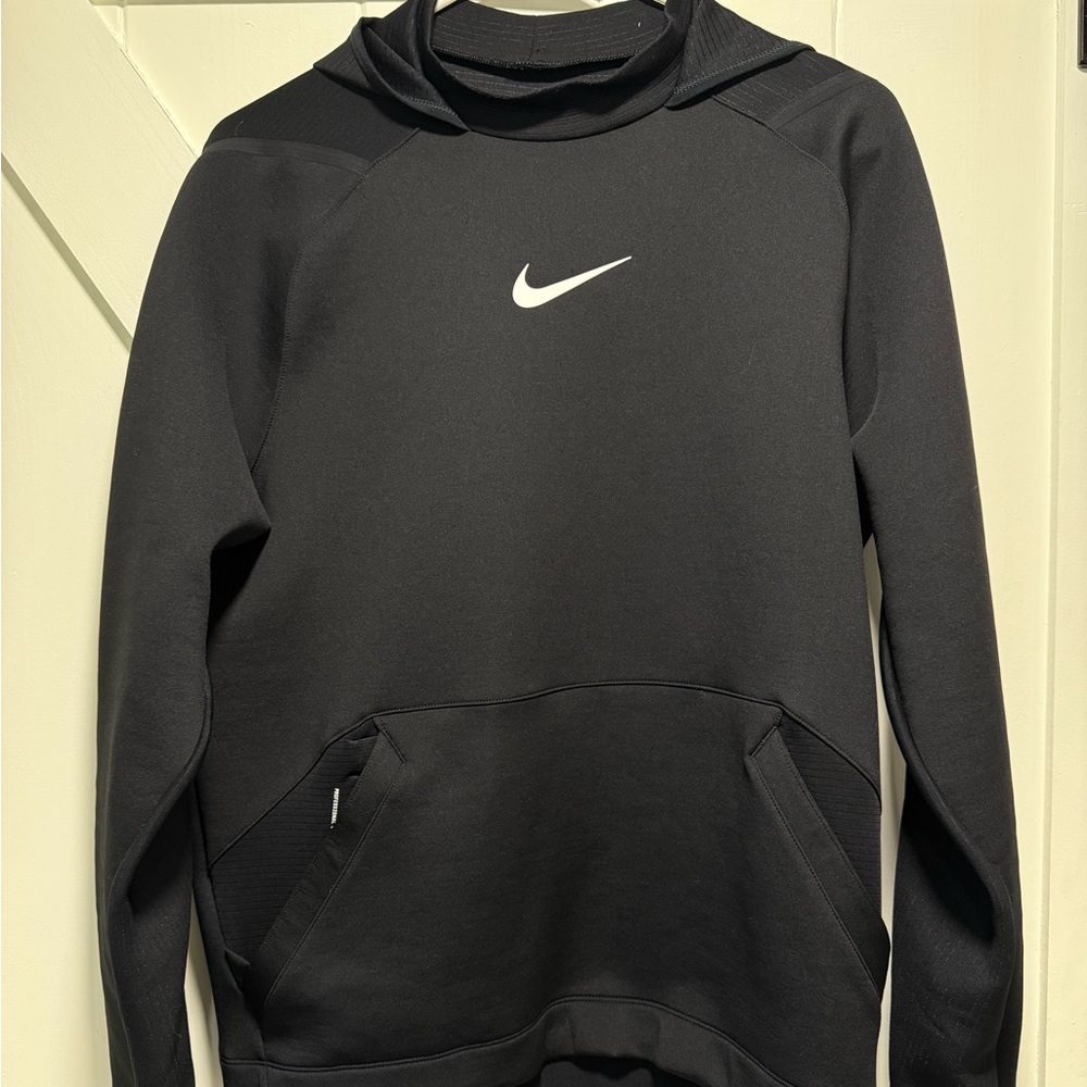 Nike pro hoodie